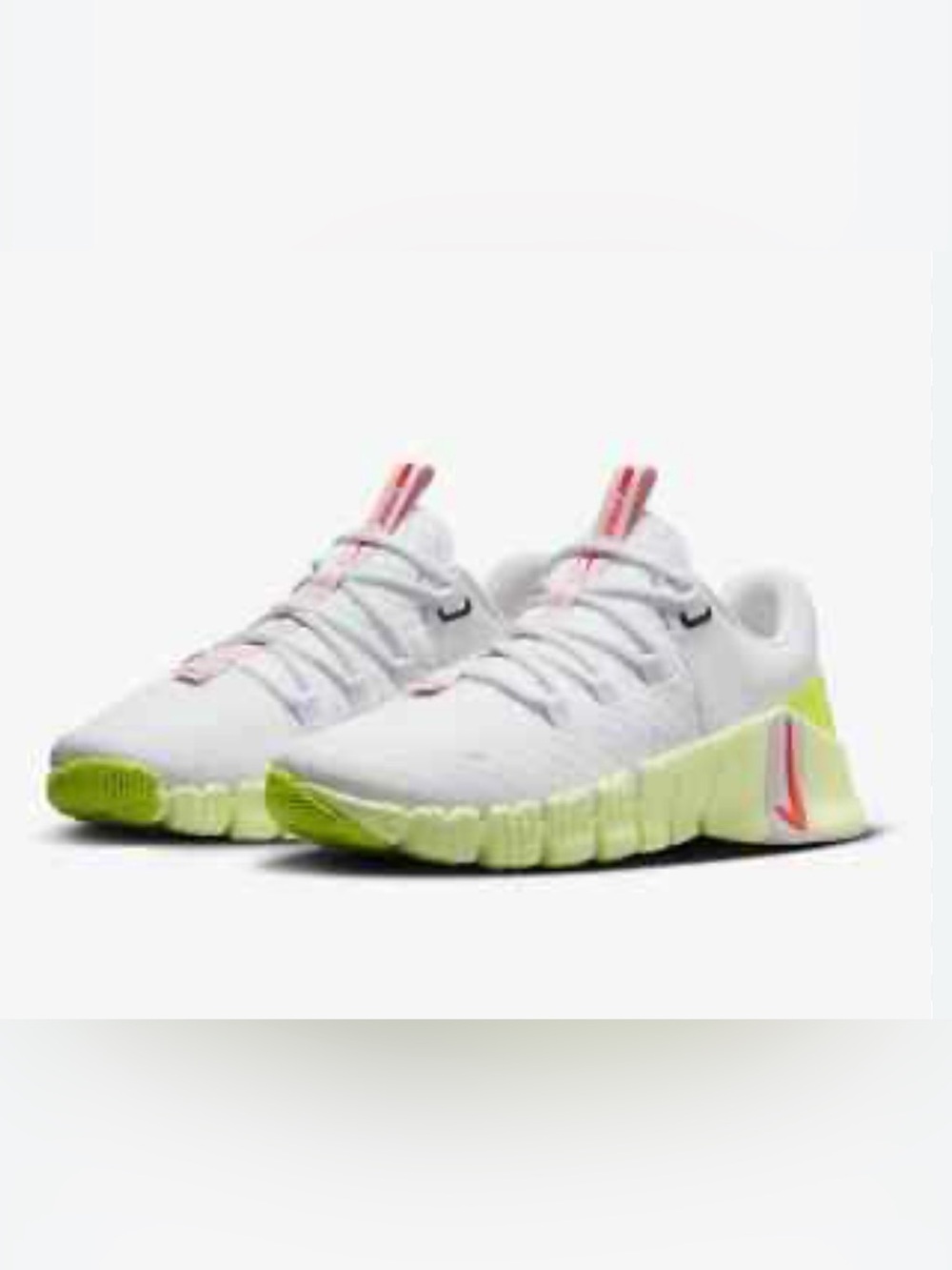 Women’s Size 6.5 Nike Free Metcon Weightlifting White/ Pink Foam/ Bright Crimson